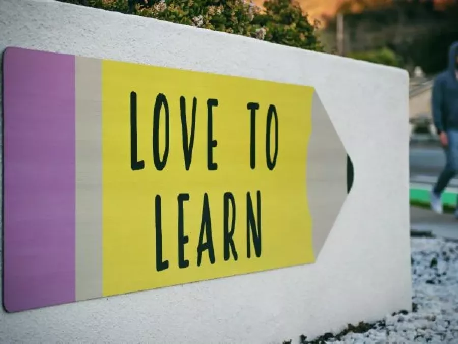 Apprendre en présentiel et à distance : Quelle place donner à la prise de conscience ?